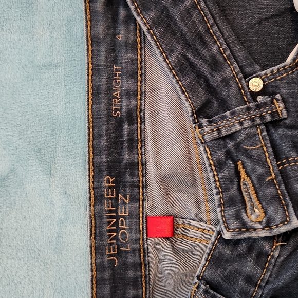 Womens J Lo Straight Jeans/Capri's Size 4 - Picture 6 of 7